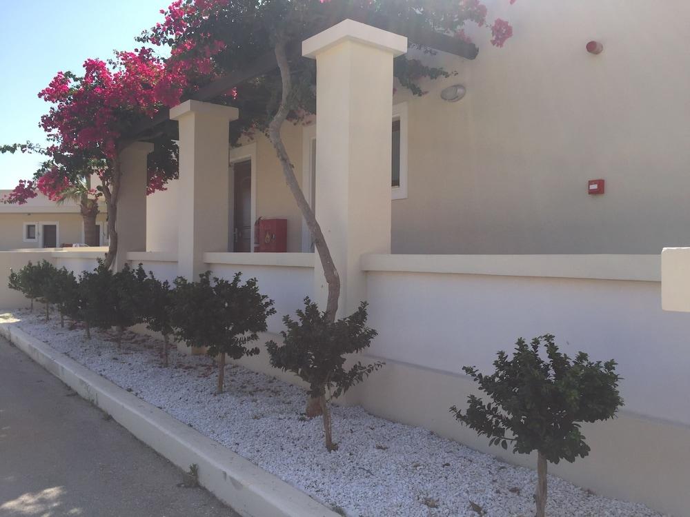 Al Mare Villas Киотари Экстерьер фото